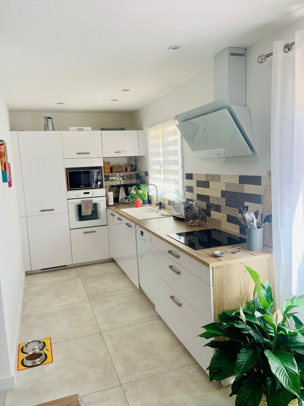 Maison - 92 m² - 4 pièces