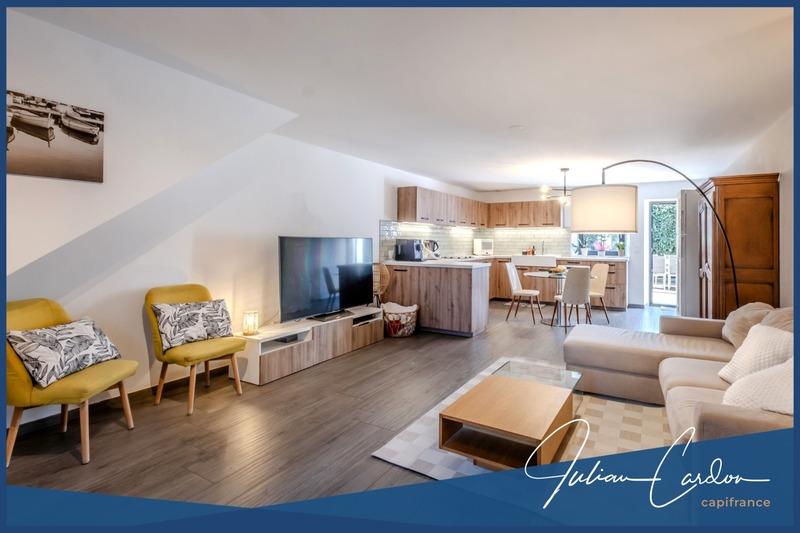 Maison - 121 m² - 5 pièces