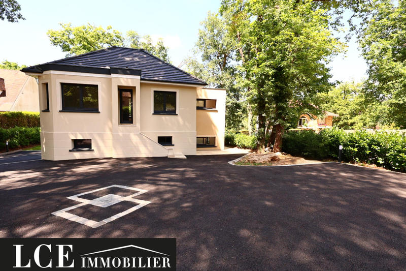 Maison - 175 m² - 6 pièces