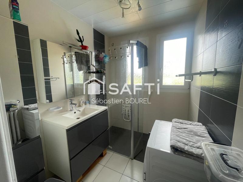 Maison - 90 m² - 5 pièces