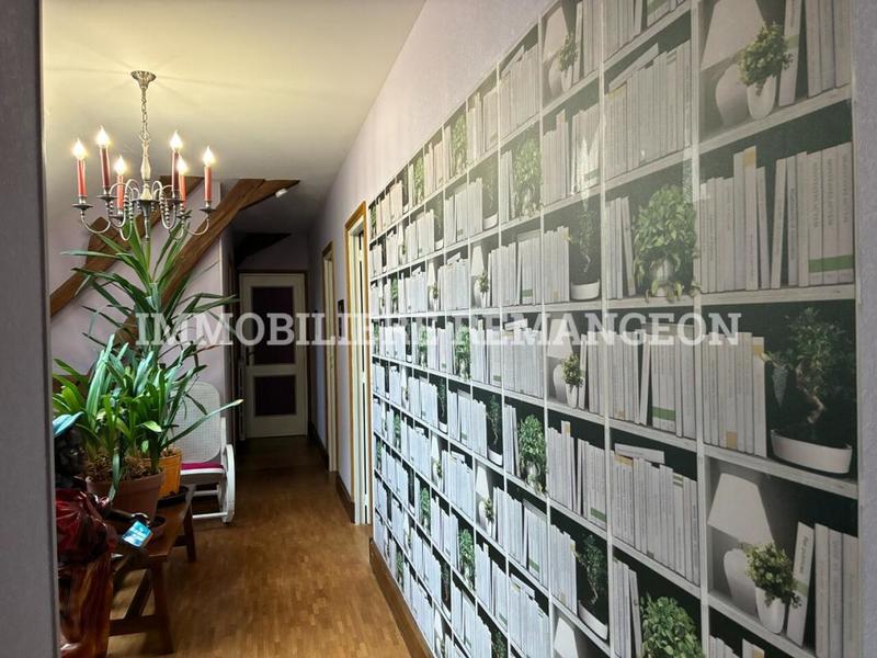 Demeure - 217 m² - 4 pièces