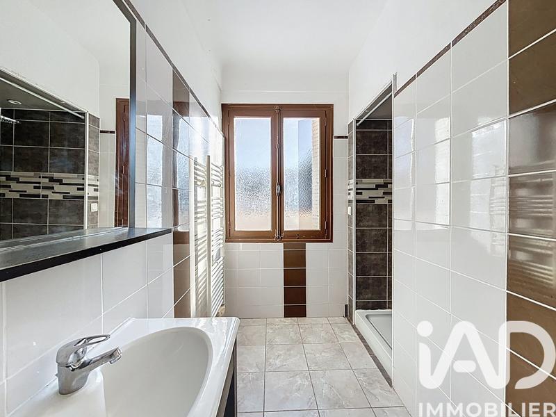 Appartement - 90 m² - 4 pièces