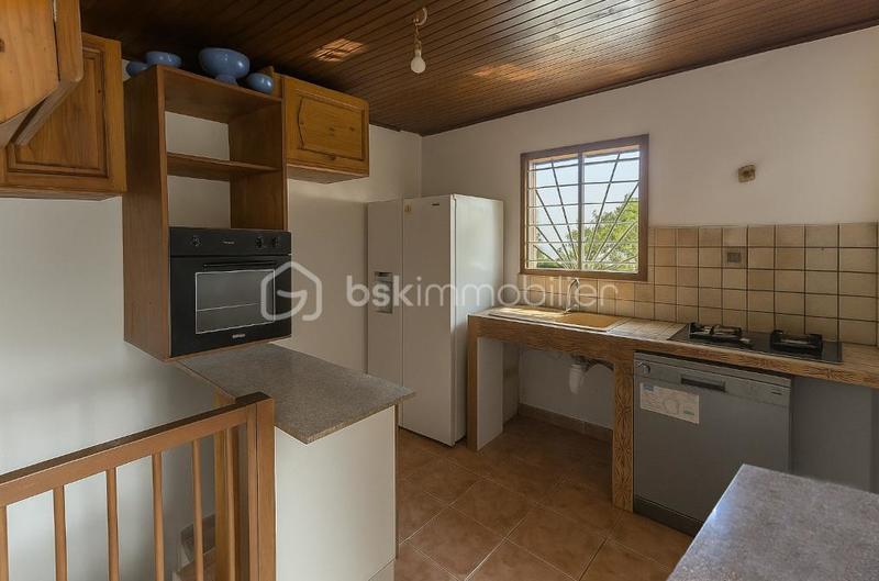 Maison - 93 m² - 5 pièces