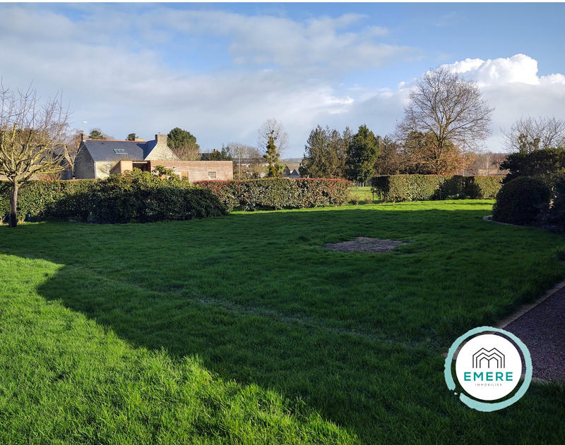 Maison - 99 m² - 5 pièces