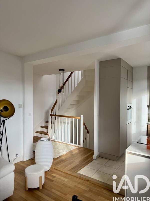 Maison - 86 m² - 4 pièces