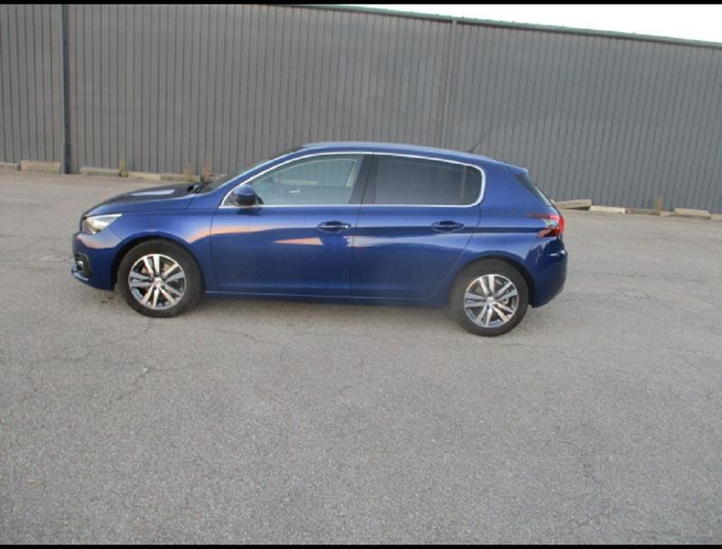 Peugeot 308 II Ptech 130 Eat8 Allure
