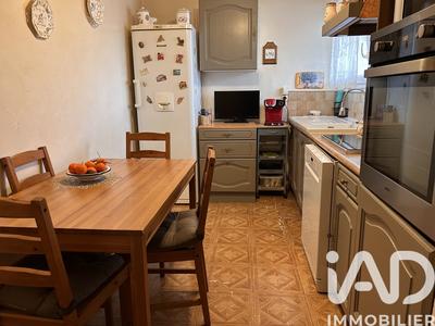 Appartement - 90 m² - 5 pièces