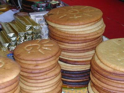 Marché des 13 desserts et des produits du terroir