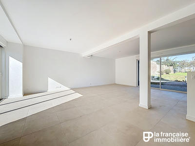 Maison - 152 m² - 5 pièces