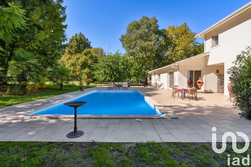 Maison - 190 m² - 6 pièces