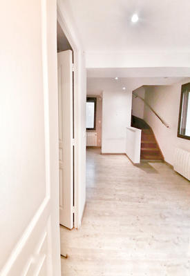 Villa - 80 m² - 5 pièces