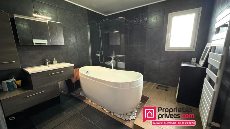 Maison - 131 m² - 5 pièces