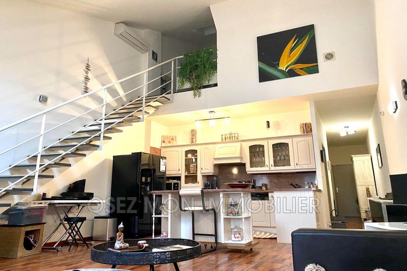 Appartement - 83 m² - 2 pièces