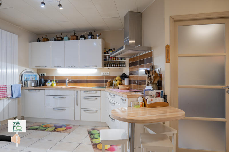 Maison - 143 m² - 7 pièces