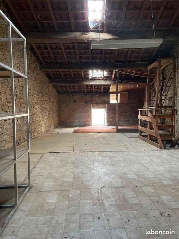 Maison de village - 89 m² - 6 pièces