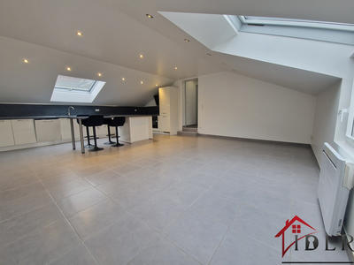 Appartement - 102 m² - 6 pièces