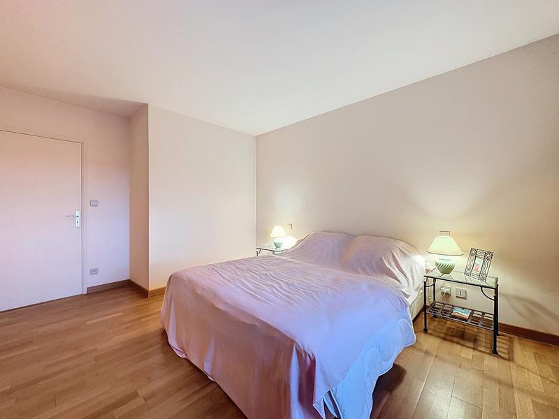 Appartement - 112 m² - 4 pièces