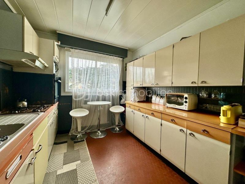 Appartement - 76 m² - 4 pièces