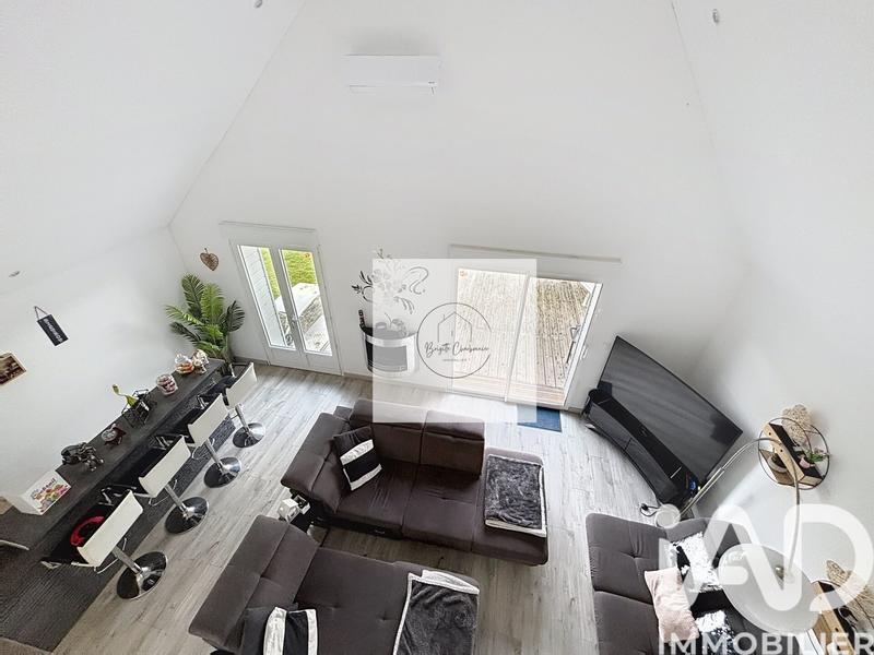 Maison - 206 m² - 10 pièces