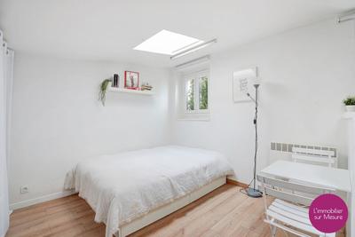 Penthouse - 17 m² - 1 pièce