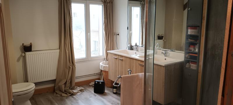 Maison - 195 m² - 7 pièces