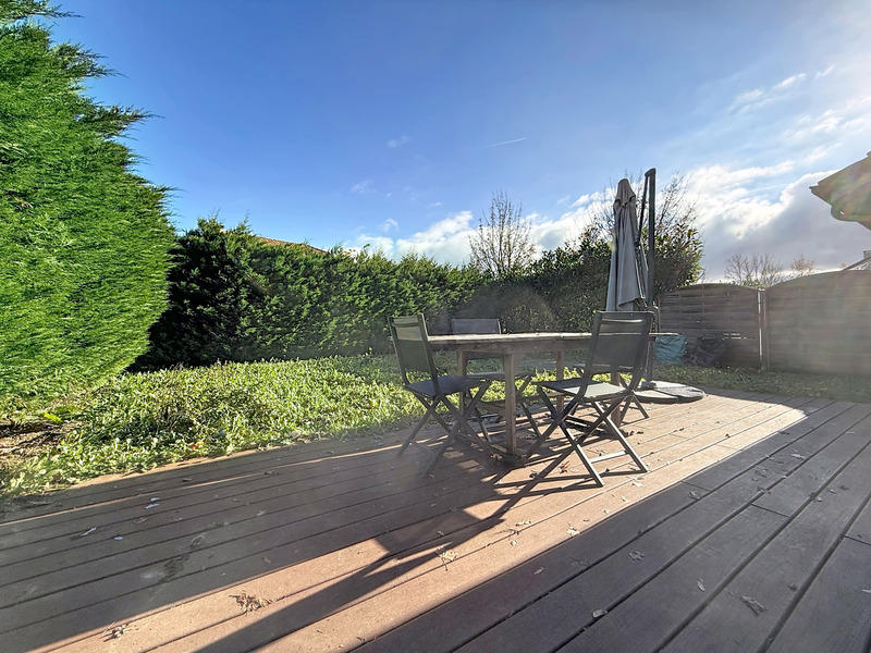 Maison - 90 m² - 4 pièces