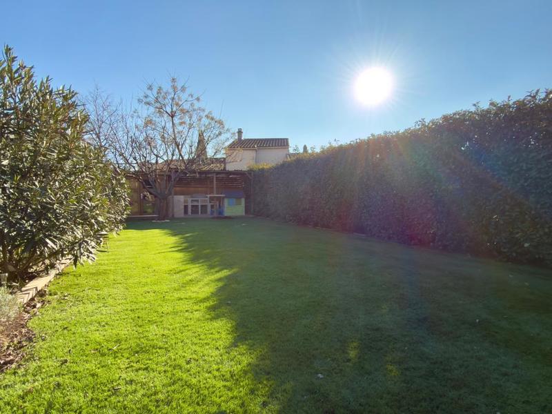 Maison - 102 m² - 4 pièces