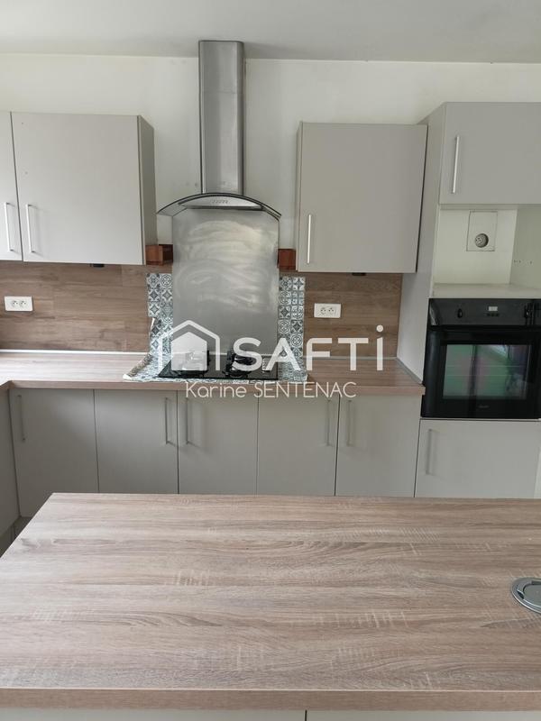 Maison - 157 m² - 8 pièces