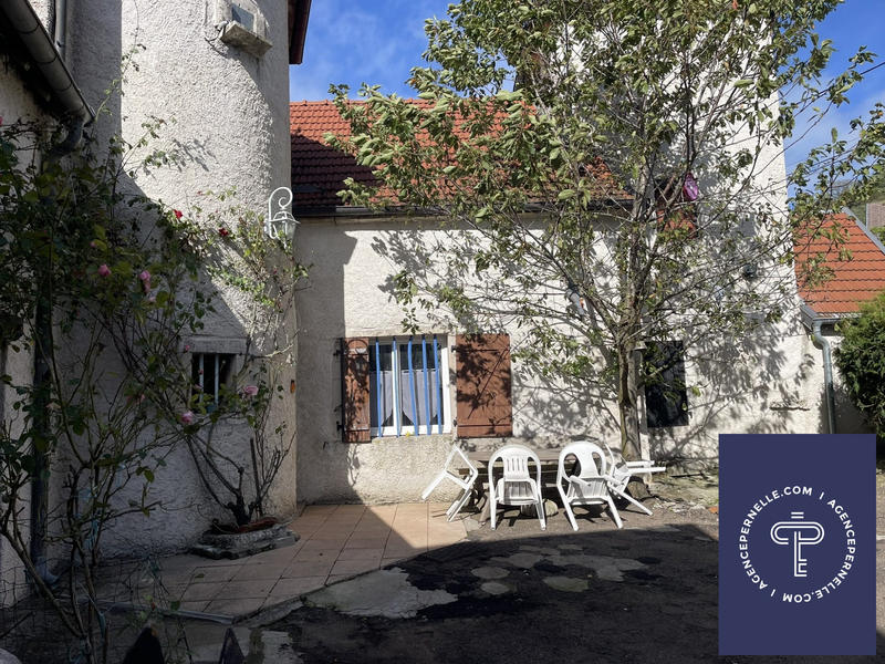 Viager - Ferme - 103 m² - 5 pièces