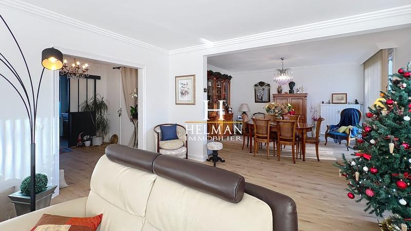 Appartement - 127 m² - 4 pièces