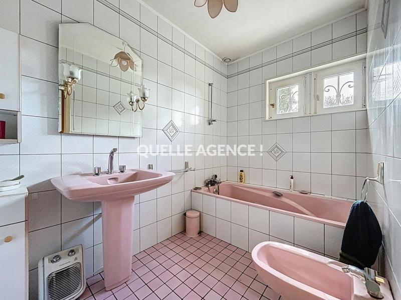 Maison - 141 m² - 8 pièces