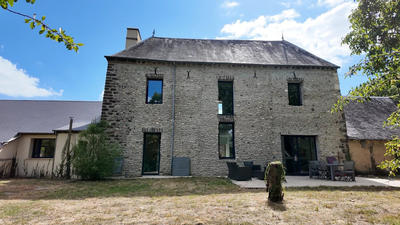 Ferme - 215 m² - 8 pièces