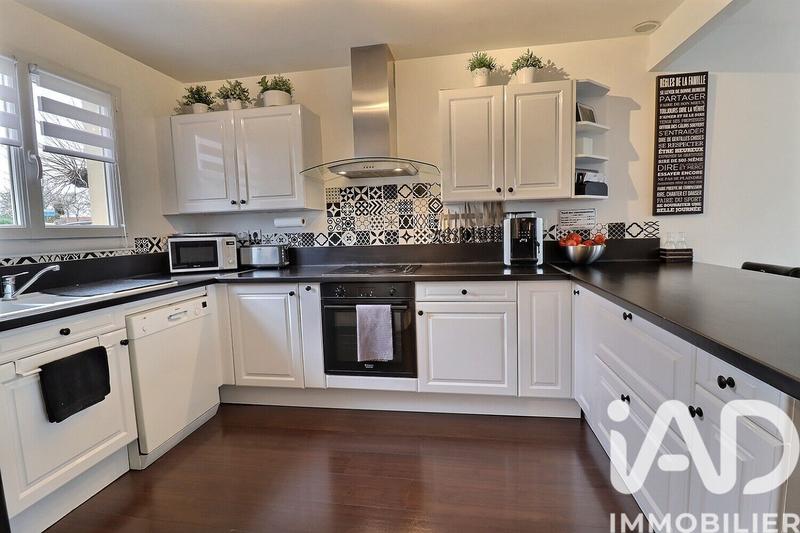 Maison - 101 m² - 6 pièces