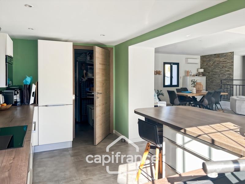 Maison - 150 m² - 5 pièces