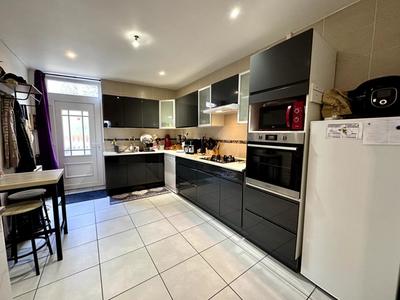 Appartement - 124 m² - 4 pièces