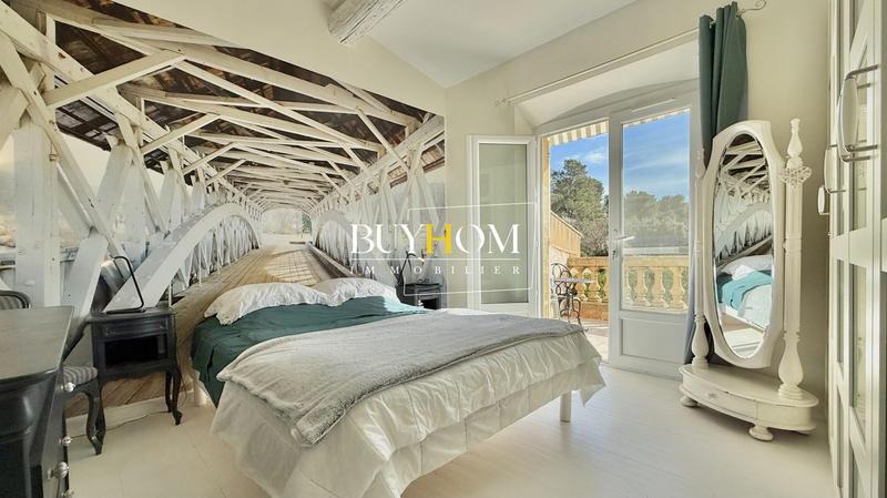 Maison - 190 m² - 5 pièces