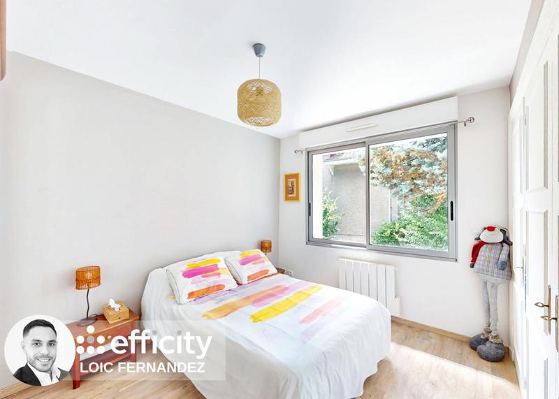 Maison - 189 m² - 6 pièces