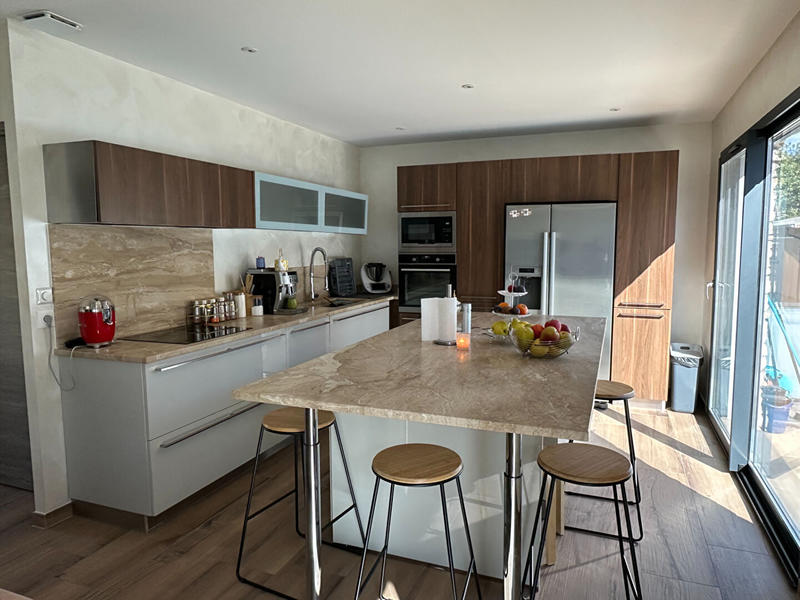 Maison - 97 m² - 4 pièces