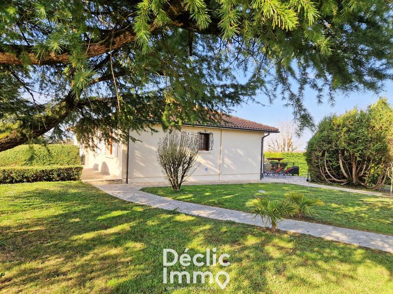 Pavillon - 161 m² - 7 pièces