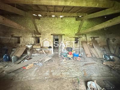 Maison - 228 m² - 3 pièces