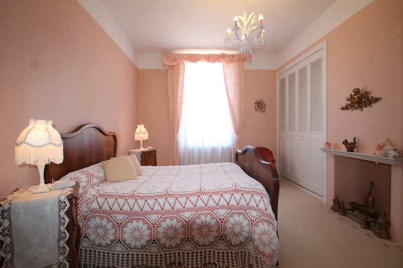 Maison - 190 m² - 5 pièces