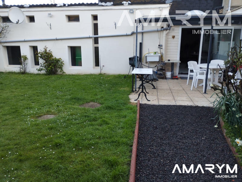 Maison ancienne - 240 m² - 7 pièces