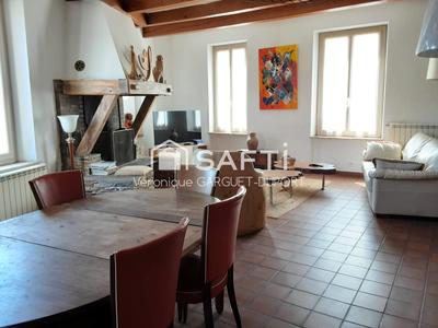 Maison de maîtres - 210 m² - 9 pièces