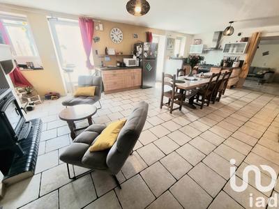 Maison - 188 m² - 10 pièces