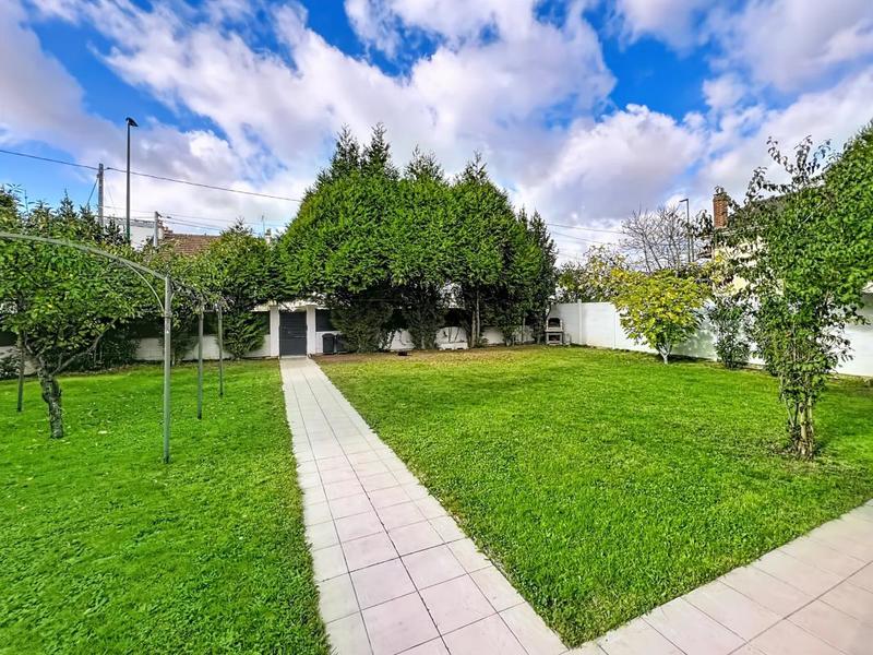 Maison - 143 m² - 6 pièces