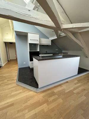 Appartement - 82 m² - 3 pièces