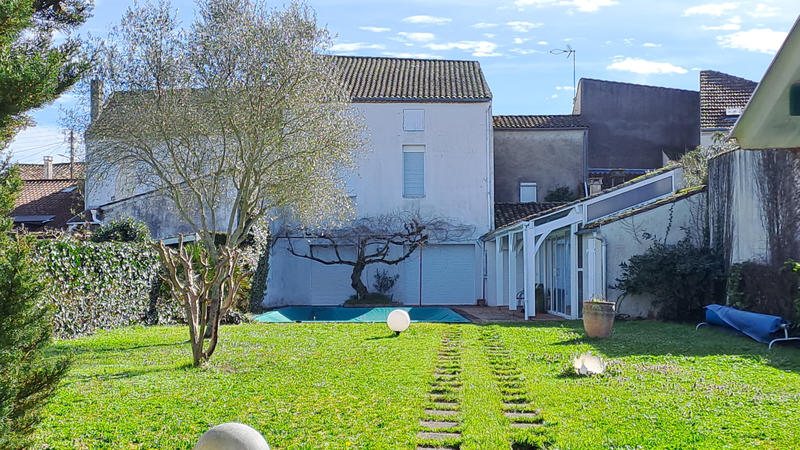 Maison - 165 m² - 4 pièces