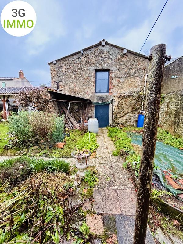 Maison - 99 m² - 4 pièces