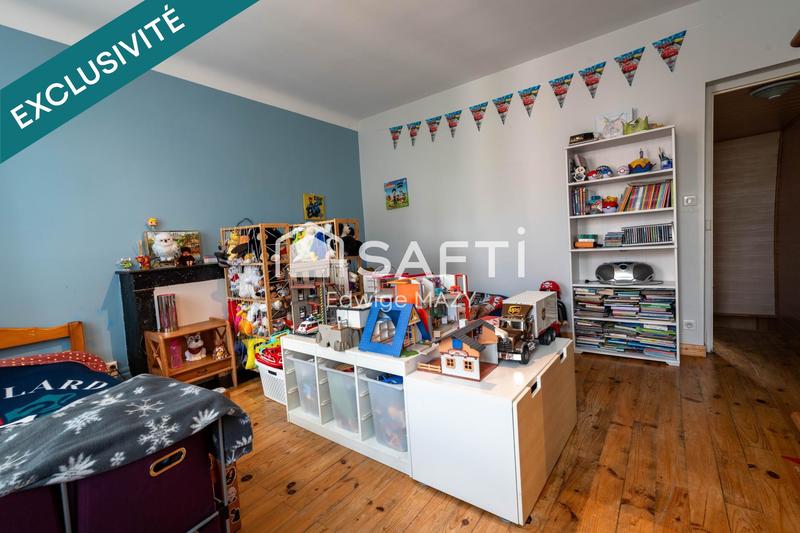 Maison - 215 m² - 10 pièces