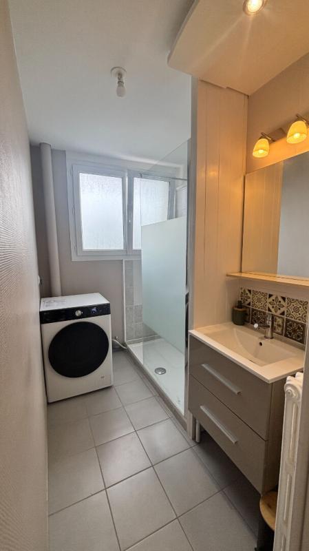 Appartement - 11 m² - 4 pièces